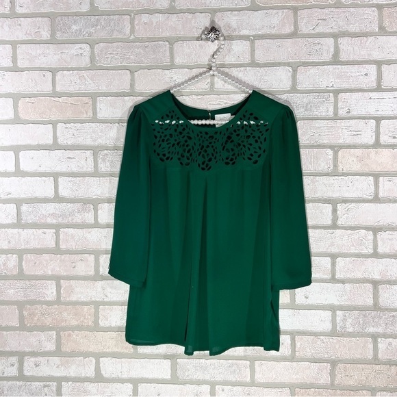 Anthropologie HD in Paris Dara Tee Laser Cut Blouse in Green Size 0 - Picture 3 of 8